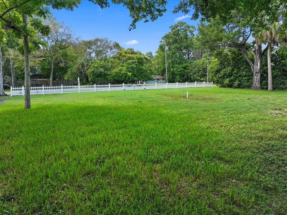 Active With Contract: $499,900 (0.22 acres)