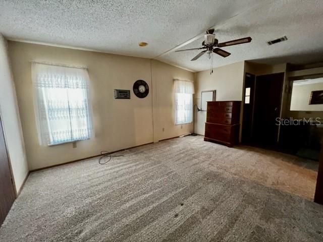 Recently Sold: $134,900 (2 beds, 2 baths, 1336 Square Feet)