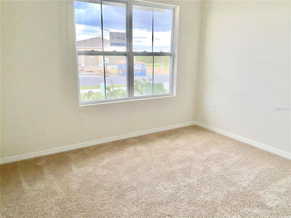 For Rent: $2,250 (3 beds, 2 baths, 1672 Square Feet)