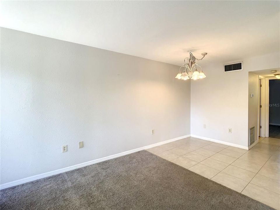 Recently Sold: $145,000 (1 beds, 1 baths, 652 Square Feet)