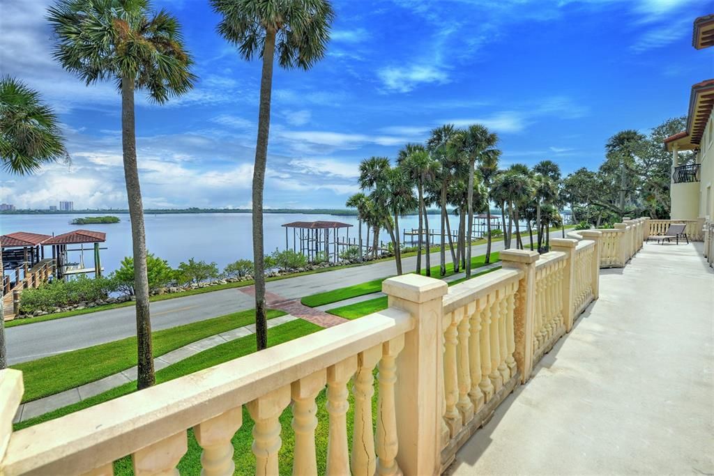 Common area overlooking the water.