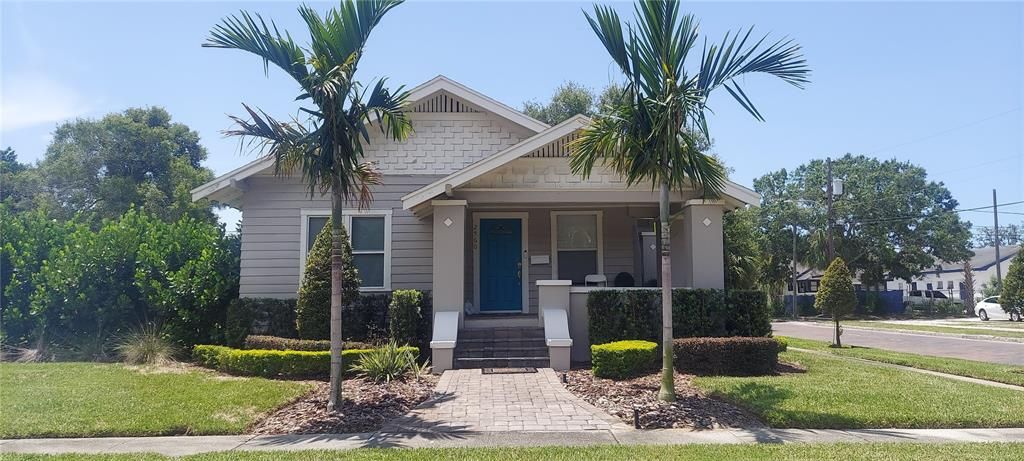 Recently Sold: $659,360 (3 beds, 2 baths, 1086 Square Feet)