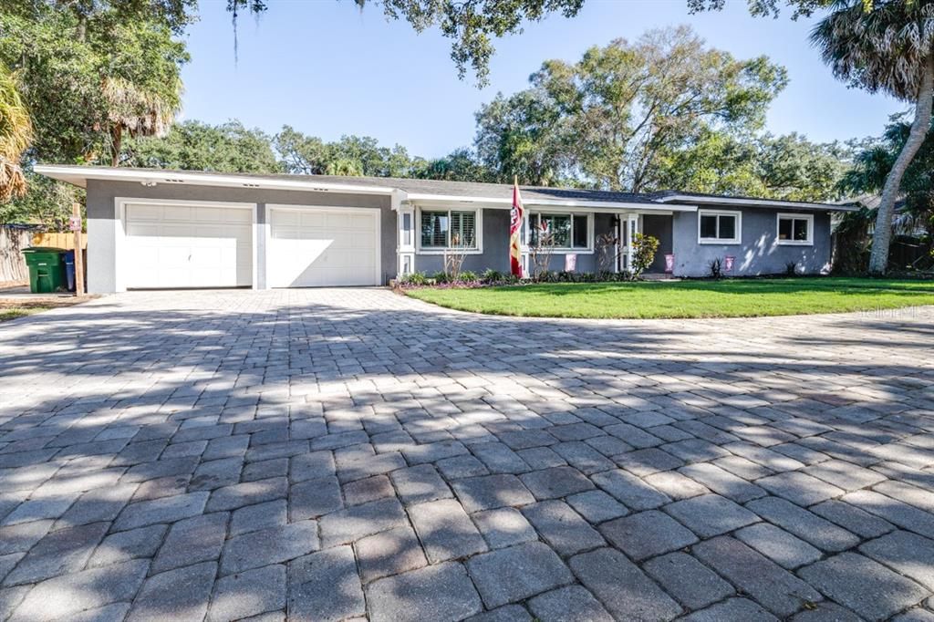 Recently Sold: $735,000 (0.30 acres)