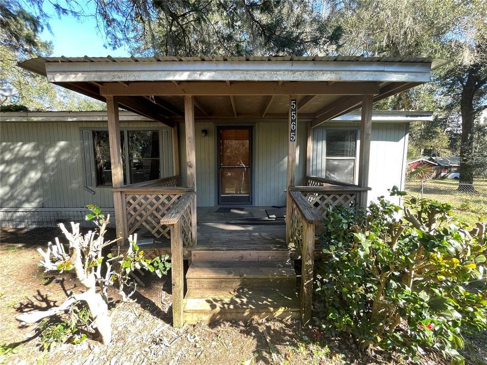 Recently Sold: $86,000 (3 beds, 2 baths, 1056 Square Feet)
