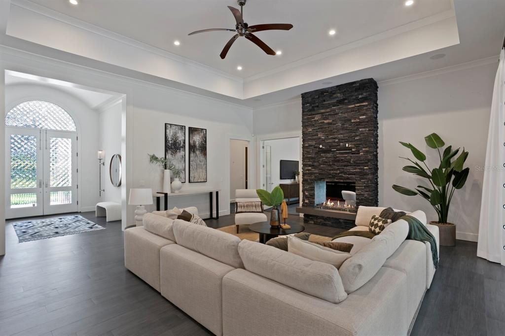 Recently Sold: $2,500,000 (4 beds, 5 baths, 5034 Square Feet)
