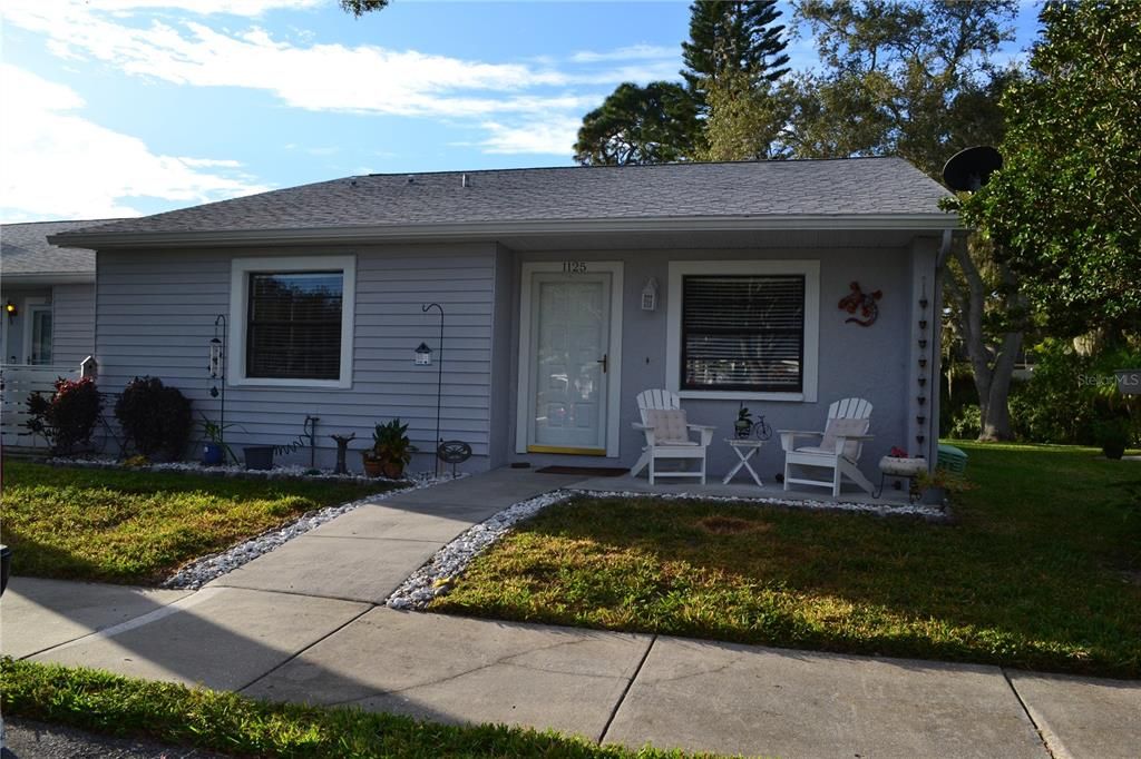 Recently Rented: $2,275 (2 beds, 2 baths, 1240 Square Feet)