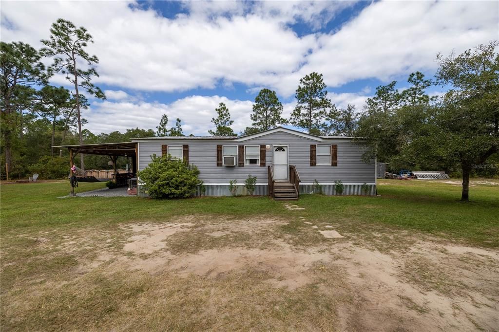 Recently Sold: $135,000 (3 beds, 2 baths, 1040 Square Feet)