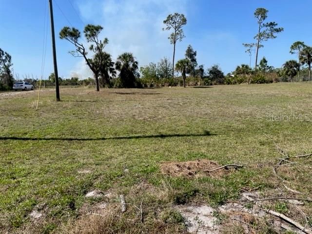 Vacant lot next to access lot included on Green Gulf Blvd