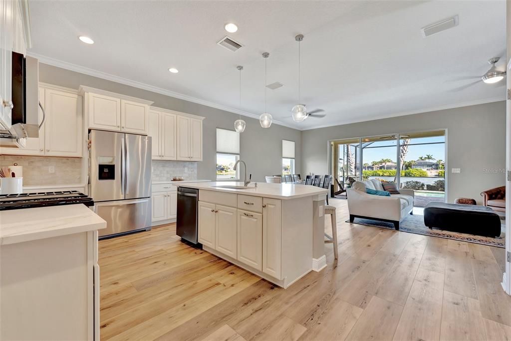 Active With Contract: $1,410,000 (4 beds, 4 baths, 3026 Square Feet)