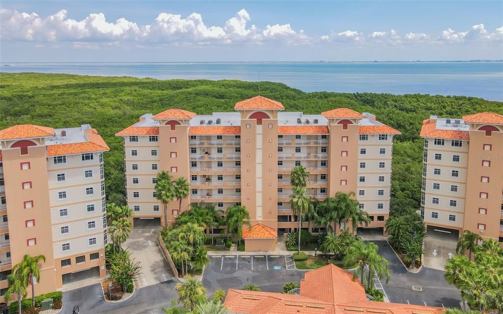 Exterior /Aerial View