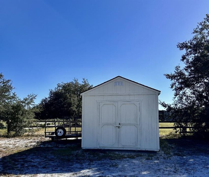 Active With Contract: $650,000 (4 beds, 2 baths, 2040 Square Feet)