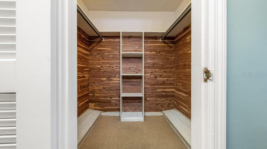 Recently Rented: $2,567 (4 beds, 2 baths, 2017 Square Feet)