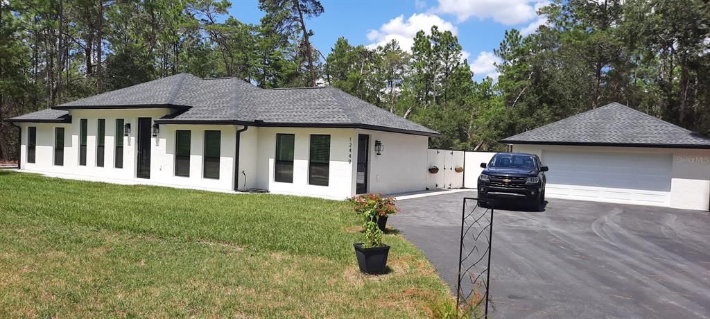 Recently Sold: $469,900 (3 beds, 2 baths, 1752 Square Feet)