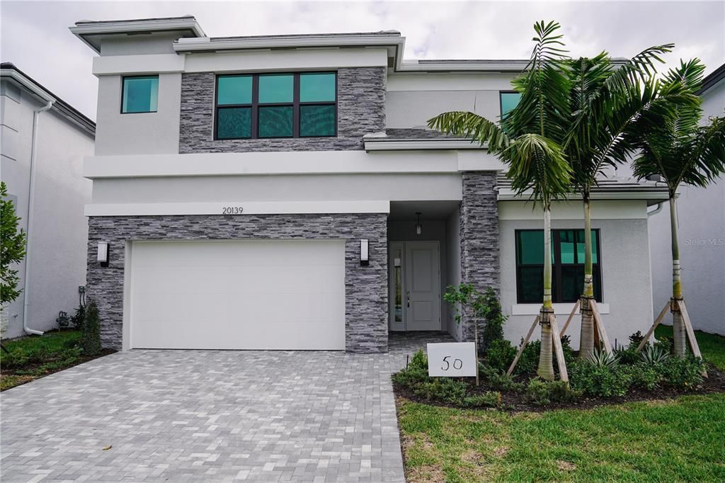 Recently Rented: $4,300 (4 beds, 4 baths, 3004 Square Feet)