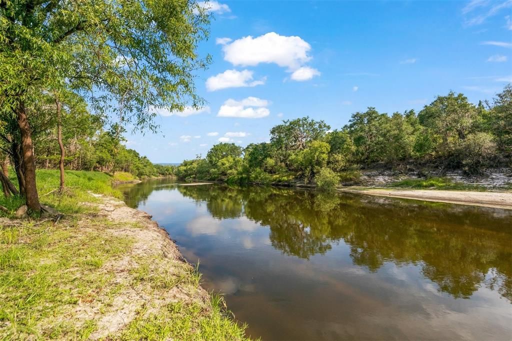 Active With Contract: $449,900 (2 beds, 1 baths, 1380 Square Feet)