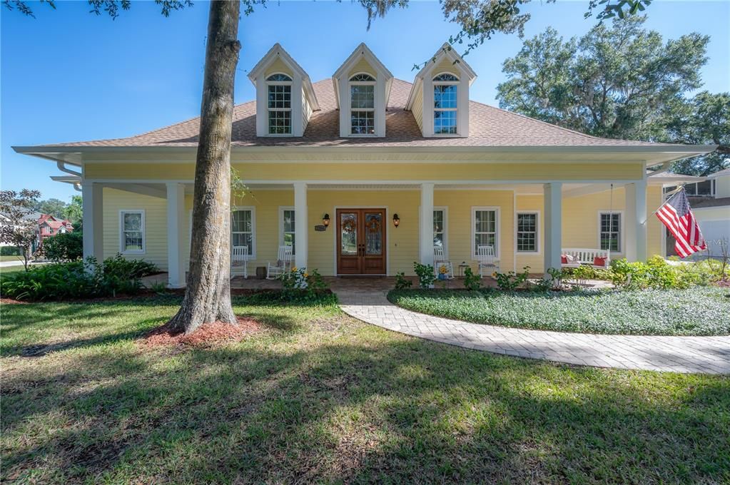 Charming curb appeal