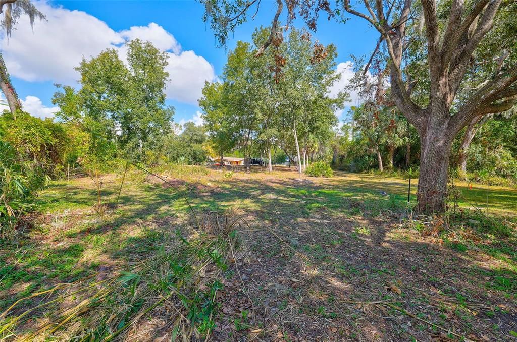 На продажу: $48,000 (0.31 acres)