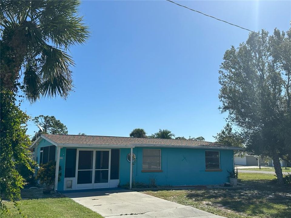Recently Sold: $193,000 (2 beds, 1 baths, 976 Square Feet)