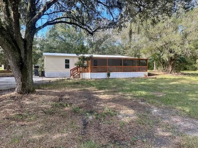 Active With Contract: $259,000 (3 beds, 2 baths, 1152 Square Feet)