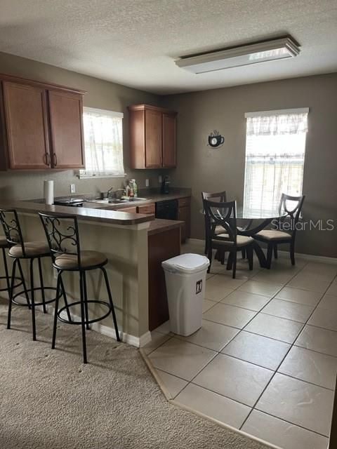 Recently Rented: $1,800 (3 beds, 2 baths, 1420 Square Feet)