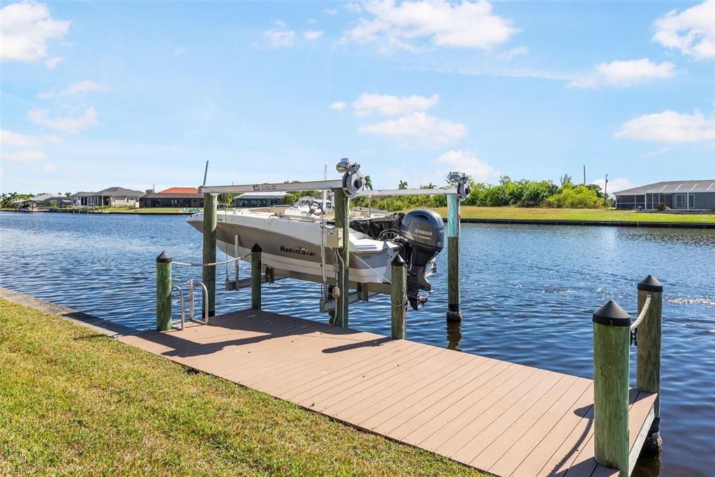 Active With Contract: $800,000 (3 beds, 2 baths, 2245 Square Feet)