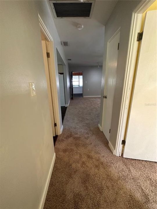 Recently Sold: $225,000 (2 beds, 1 baths, 1154 Square Feet)