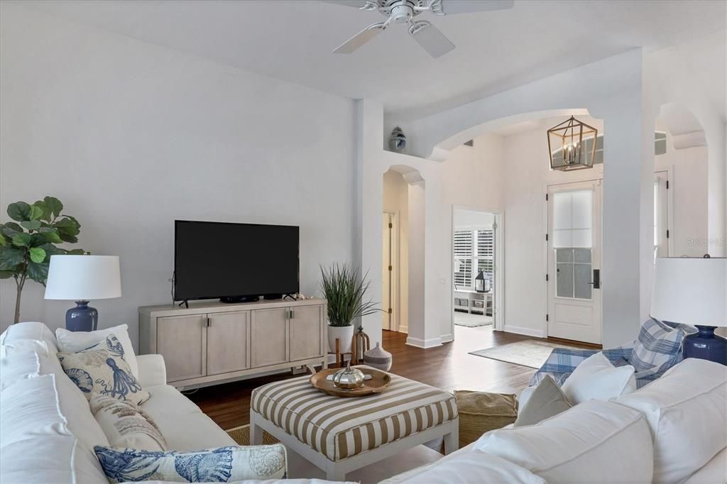 Recently Sold: $770,000 (3 beds, 2 baths, 1770 Square Feet)