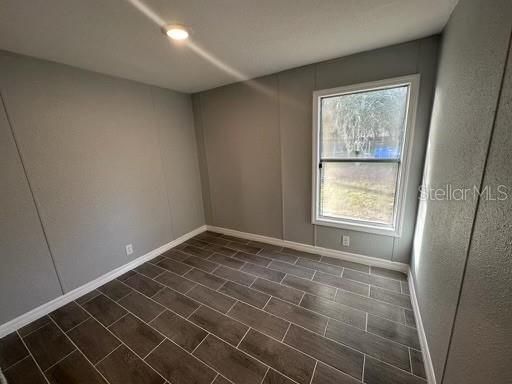 Recently Rented: $1,700 (3 beds, 2 baths, 1008 Square Feet)