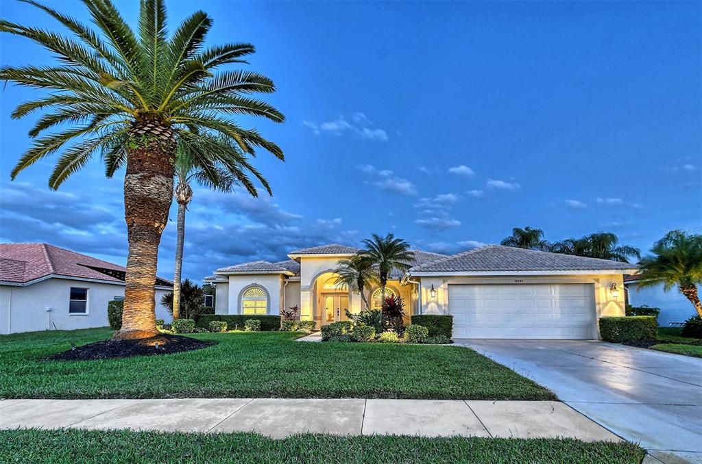 Recently Sold: $759,000 (3 beds, 2 baths, 2108 Square Feet)