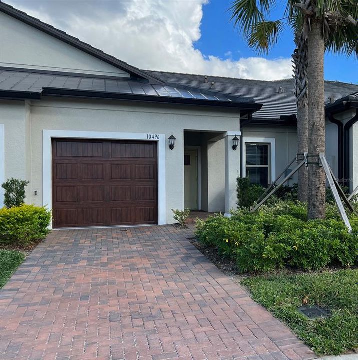 Recently Sold: $315,000 (2 beds, 2 baths, 1398 Square Feet)