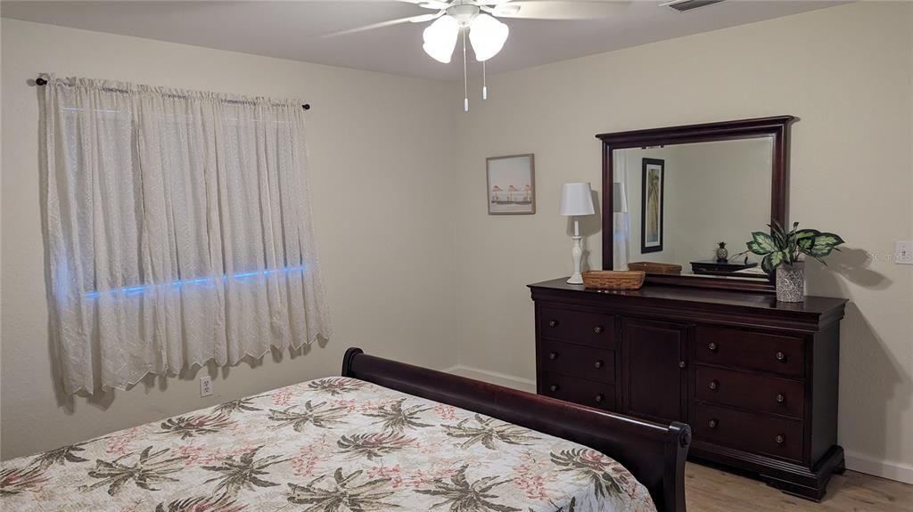 В аренду: $4,650 (2 спален, 2 ванн, 1058 Квадратных фут)