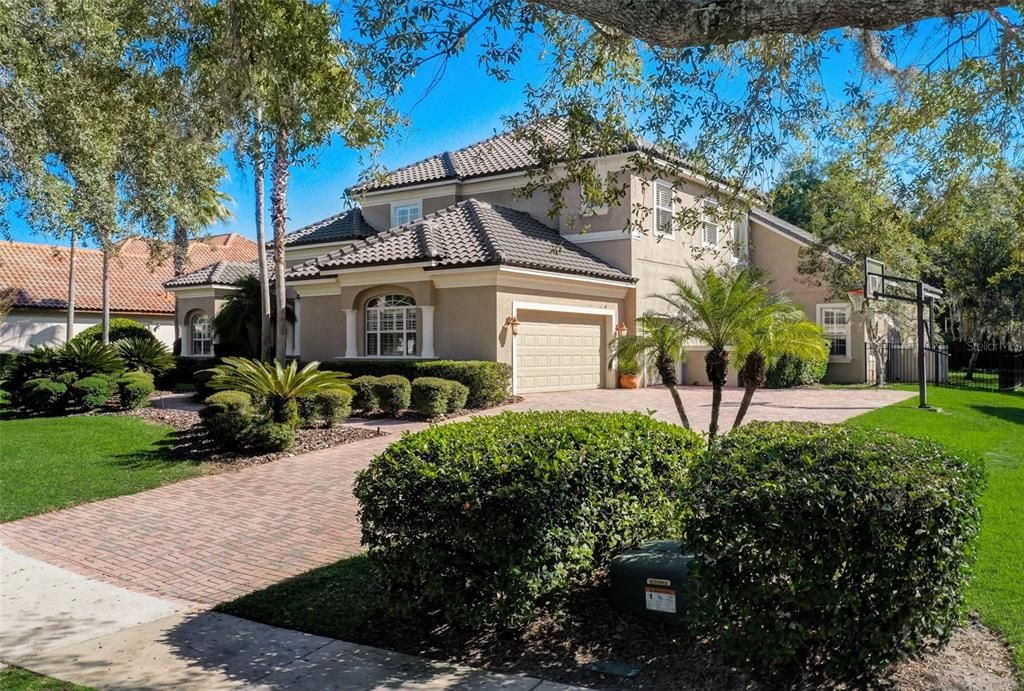 Recently Sold: $1,650,000 (5 beds, 5 baths, 4739 Square Feet)