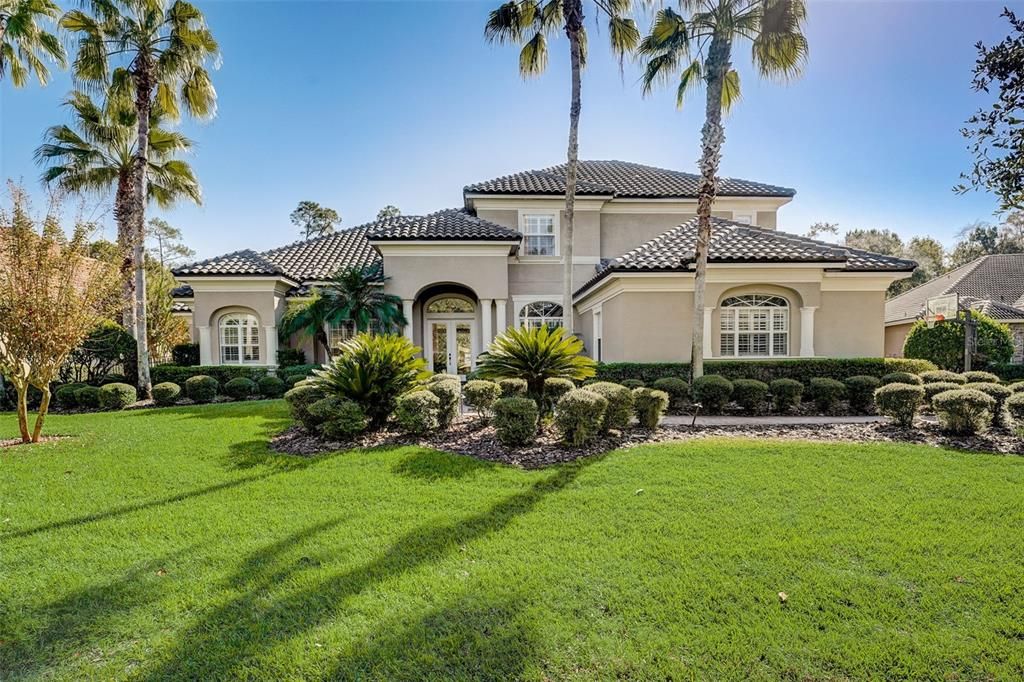 Recently Sold: $1,650,000 (5 beds, 5 baths, 4739 Square Feet)