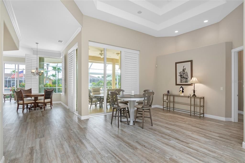 Recently Sold: $1,985,000 (3 beds, 2 baths, 2369 Square Feet)