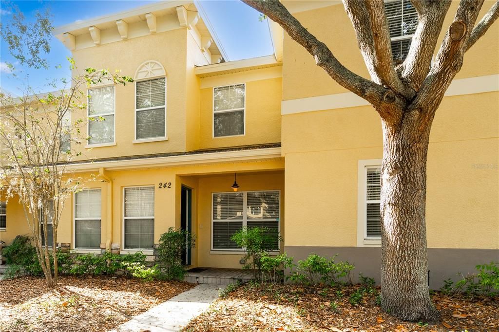 Recently Sold: $225,000 (2 beds, 2 baths, 1560 Square Feet)