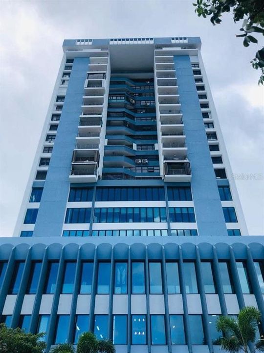 Recently Rented: $2,500 (2 beds, 2 baths, 1100 Square Feet)