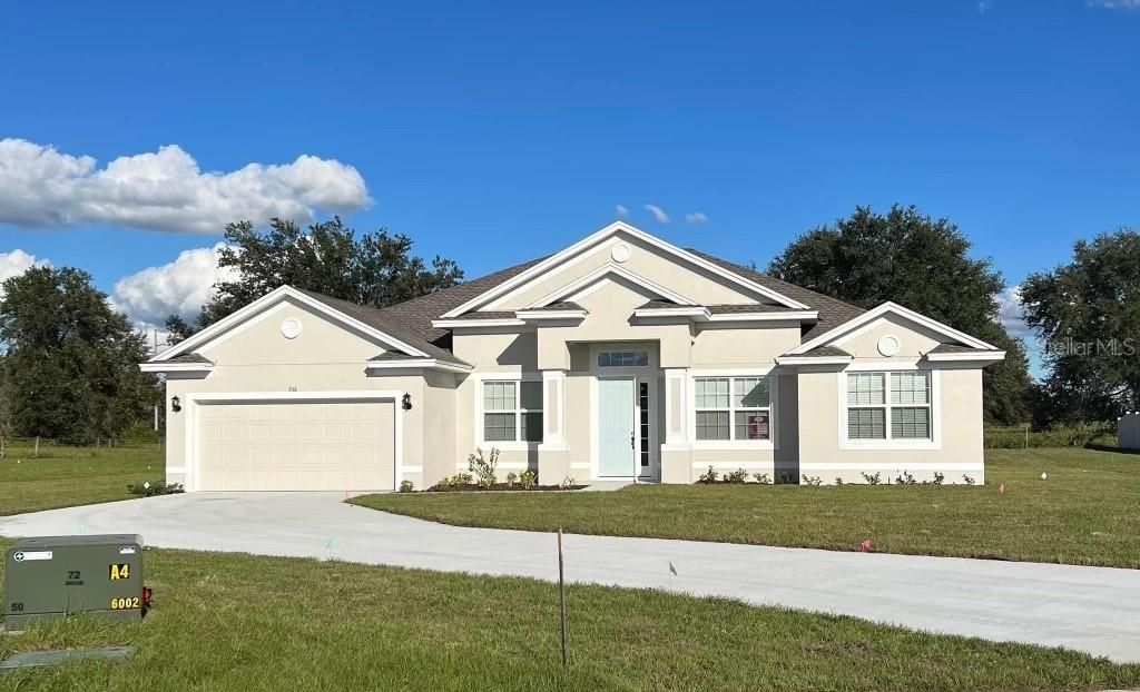 Recently Sold: $417,325 (4 beds, 2 baths, 2395 Square Feet)
