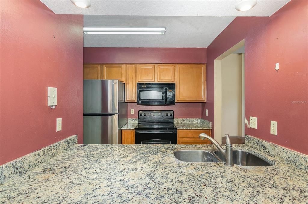 Recently Sold: $124,777 (1 beds, 1 baths, 844 Square Feet)