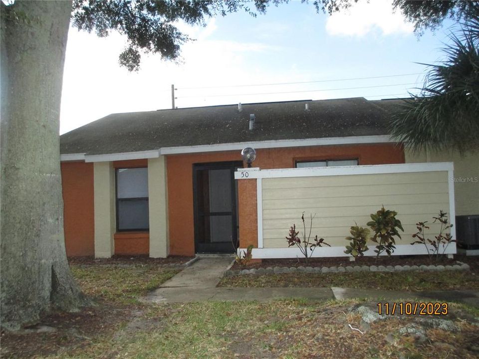 Recently Rented: $1,795 (3 beds, 2 baths, 1070 Square Feet)