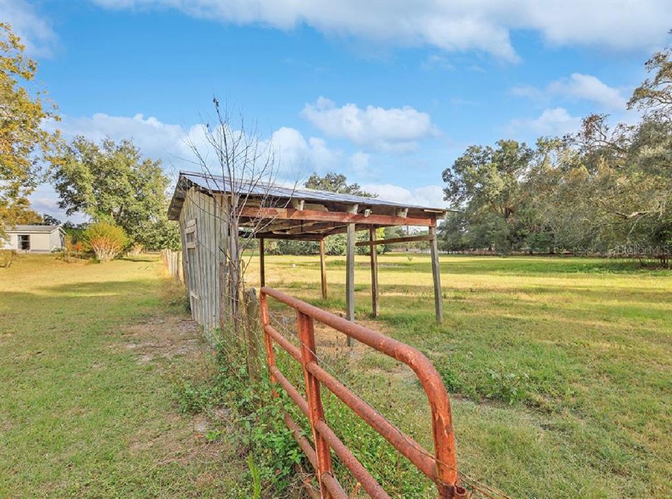 Vendido Recientemente: $288,000 (3 camas, 2 baños, 1792 Pies cuadrados)