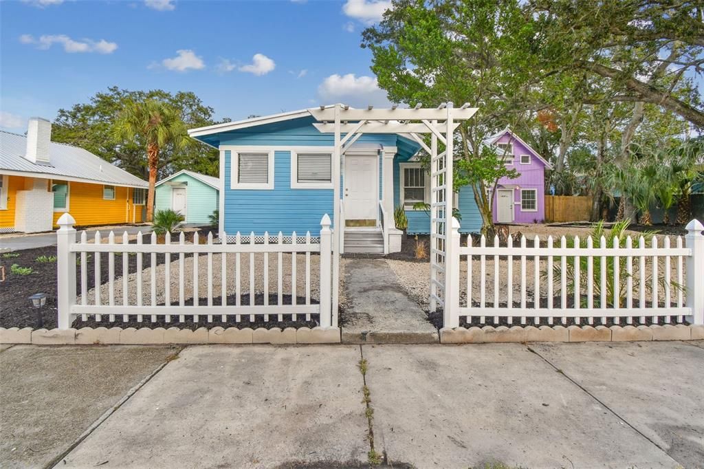 Недавно продано: $339,995 (0 спален, 0 ванн, 1024 Квадратных фут)