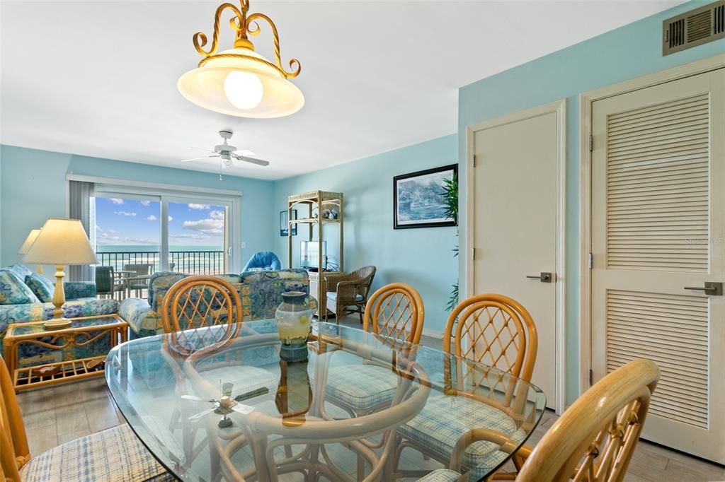 For Sale: $699,000 (2 beds, 2 baths, 1170 Square Feet)