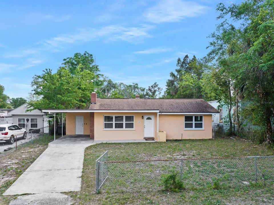 Recently Sold: $208,000 (3 beds, 1 baths, 1040 Square Feet)