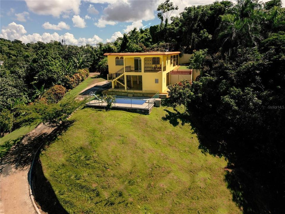 Vendido Recientemente: $575,000 (3 camas, 3 baños, 1422 Pies cuadrados)