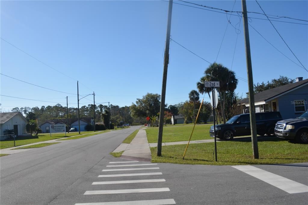 Just a hope skip and a jump to Publix Grocery Store * and the new Longhorn Steak house