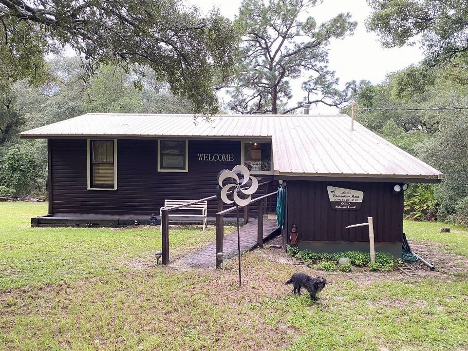 Vendido Recientemente: $171,000 (3 camas, 1 baños, 1314 Pies cuadrados)