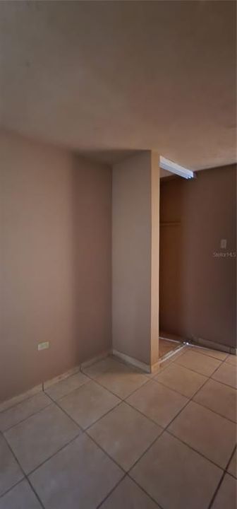 Vendido Recientemente: $80,000 (3 camas, 1 baños, 908 Pies cuadrados)