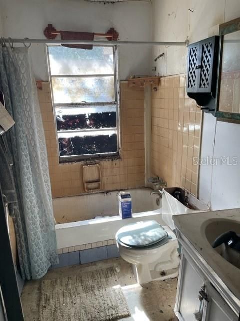 Recently Sold: $65,000 (2 beds, 1 baths, 672 Square Feet)