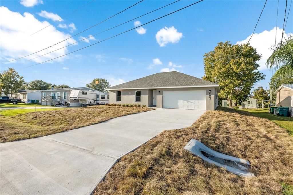 Recently Sold: $295,000 (3 beds, 2 baths, 1381 Square Feet)