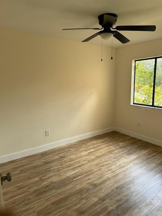 Active With Contract: $345,000 (3 beds, 2 baths, 1507 Square Feet)